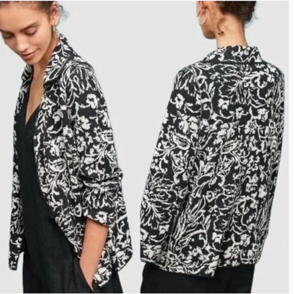 ett:twa by Anthropologie Reversible Black & Ivory Floral Knit Jacket Size M/L - Picture 1 of 8